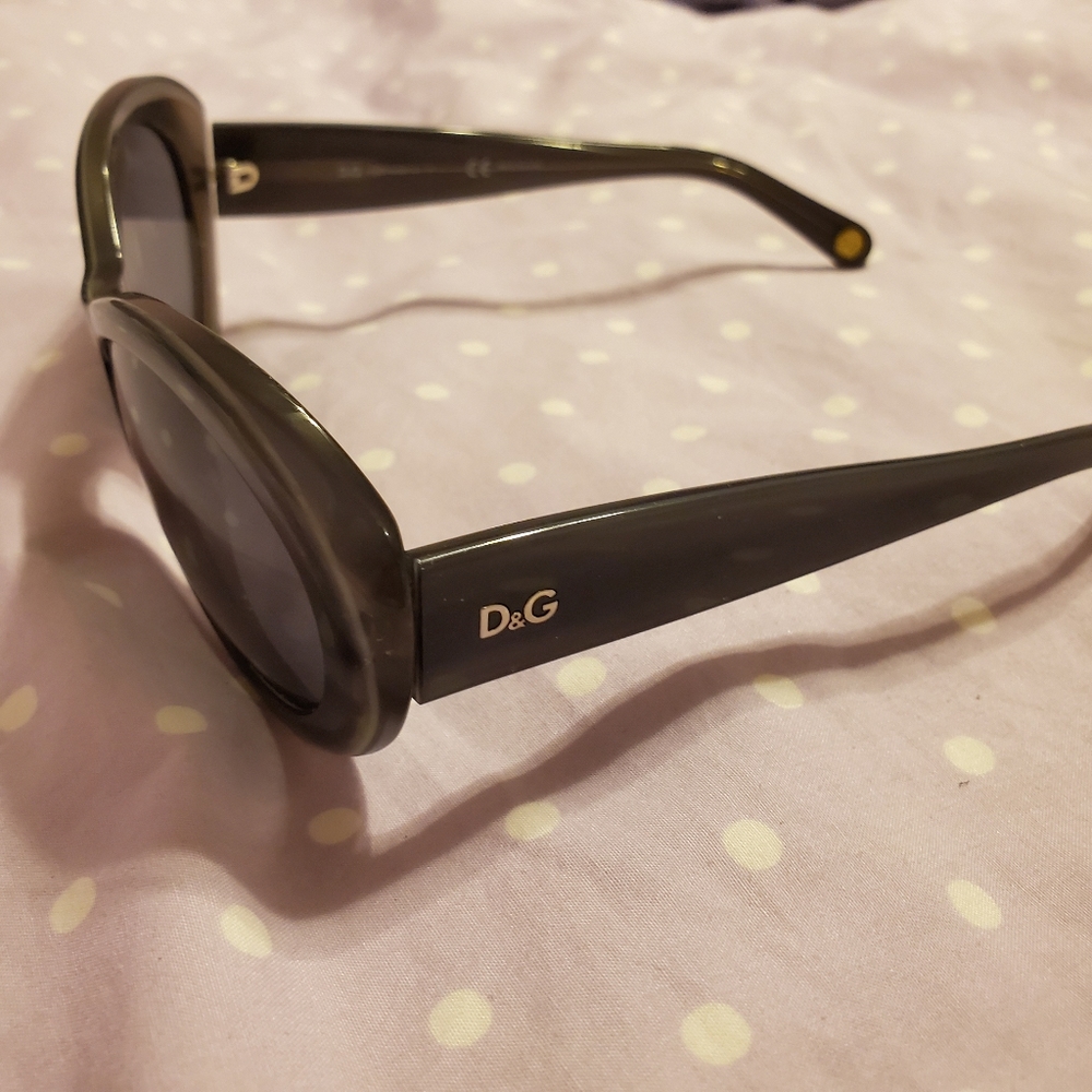 D&G Sunglasses - Picture 4 of 6